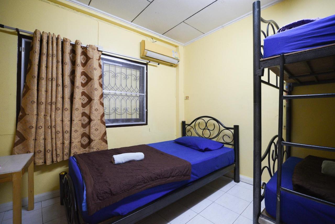 Oyo 938 Place Inn Bangkok Esterno foto